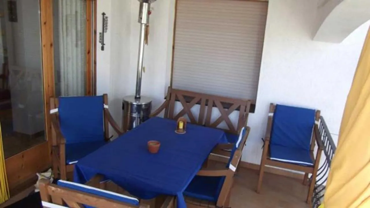 Holiday home Villa Amb Jardi I Amarre Empuriabrava